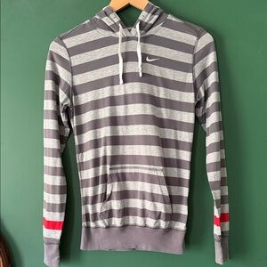 Nike Women's XS Shades of Grey Long Sleeve Tee with Hood Activewear Athleisure